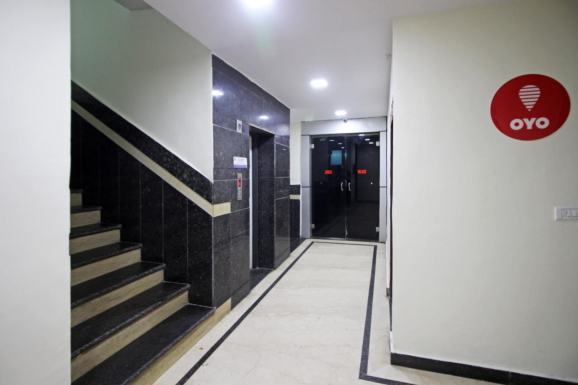 OYO 9148 Hotel Global Inn Nuova Delhi Esterno foto