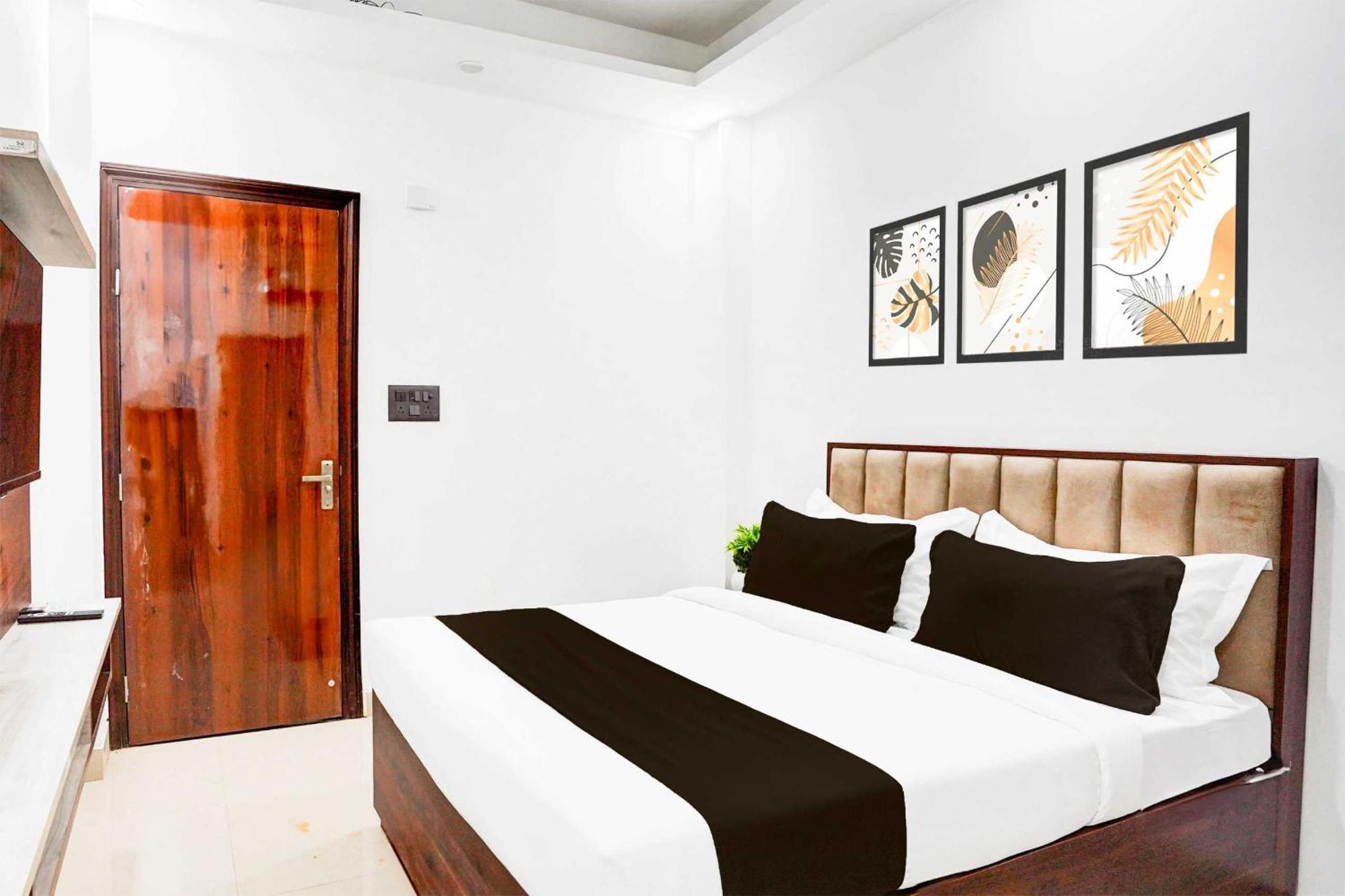 OYO 9148 Hotel Global Inn Nuova Delhi Esterno foto