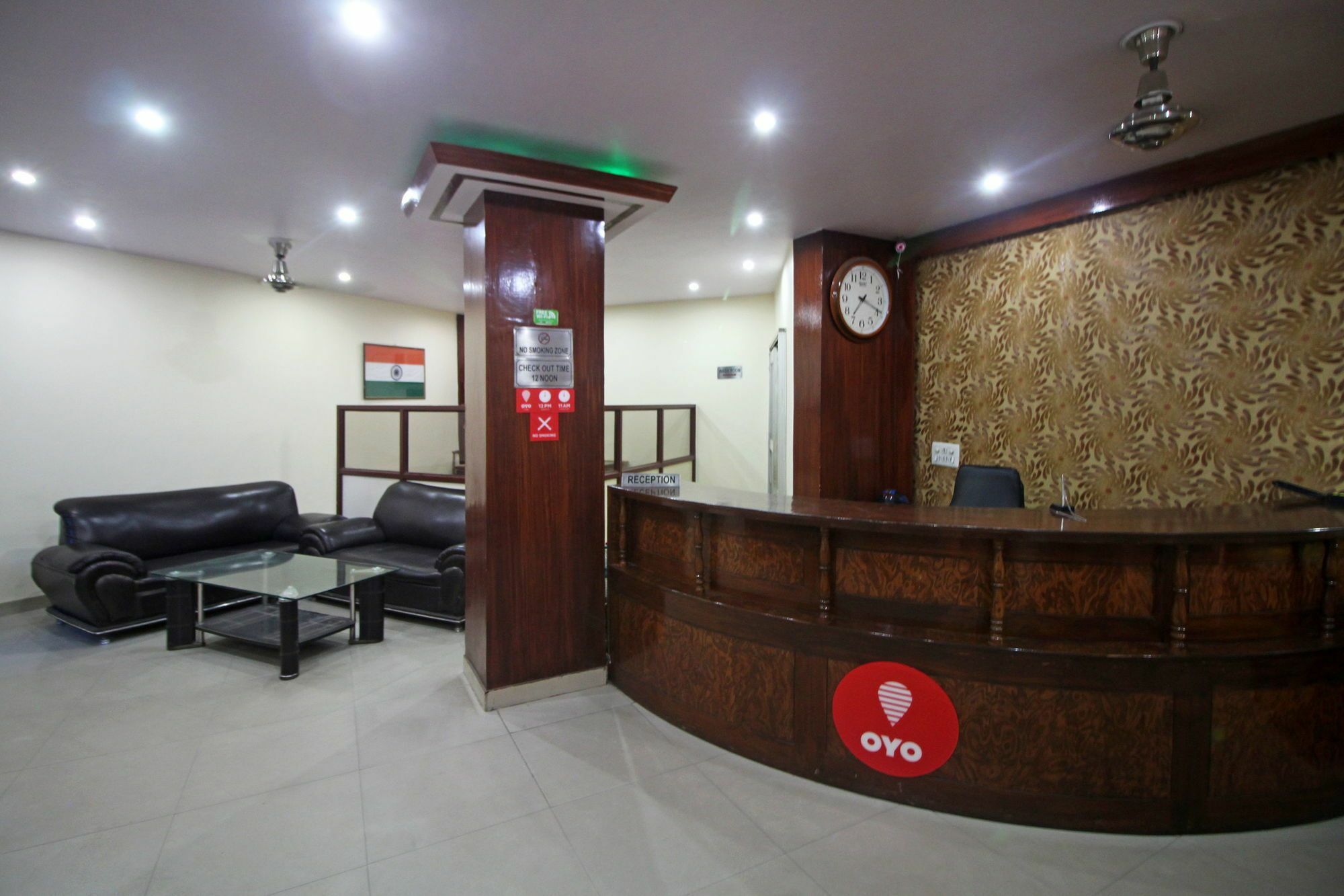 OYO 9148 Hotel Global Inn Nuova Delhi Esterno foto